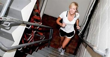 Топ лучших упражнений на лестнице